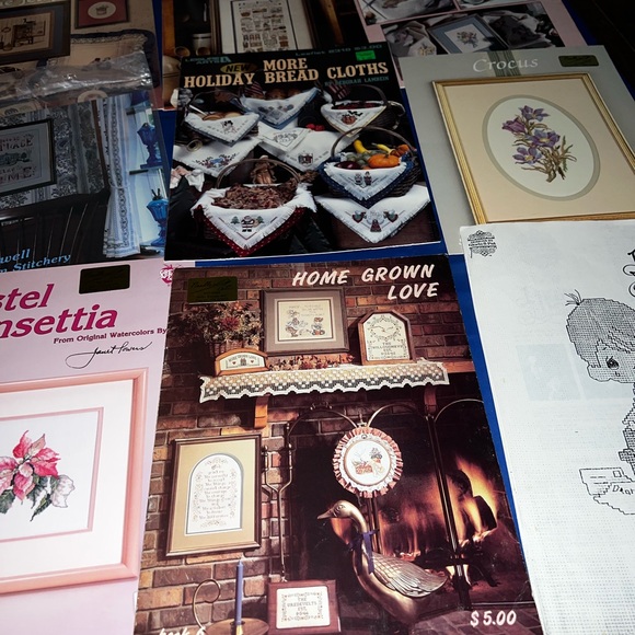 Various Counted Cross Stitch Patterns + Fabric, Embroidery Hoop, Booklets Etc. - Picture 16 of 16